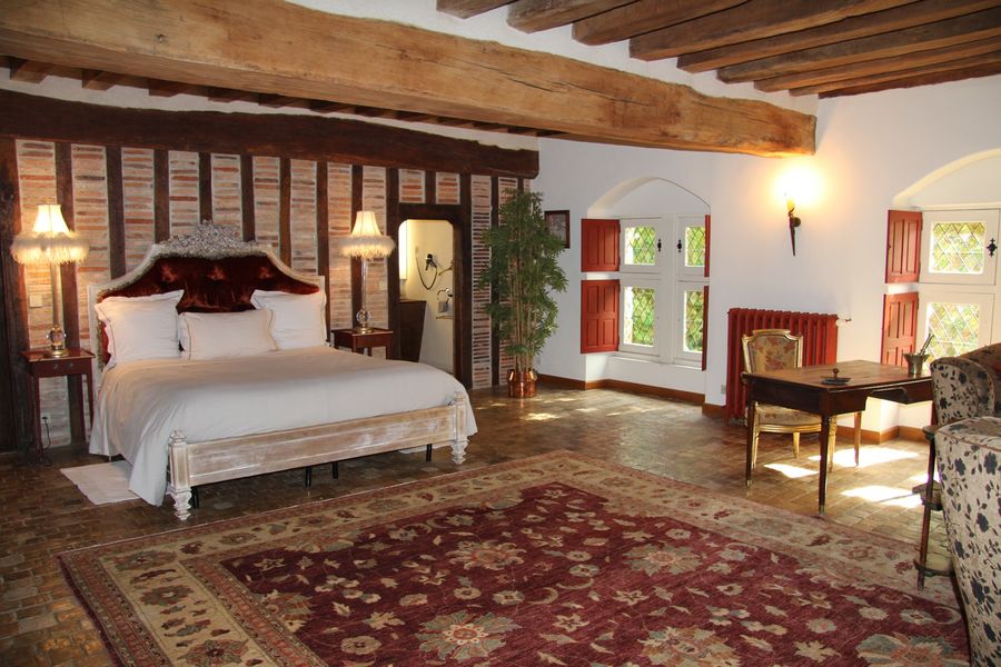 hotel-romantique-1-heure-paris-provins-demeure-des-vieux-bains