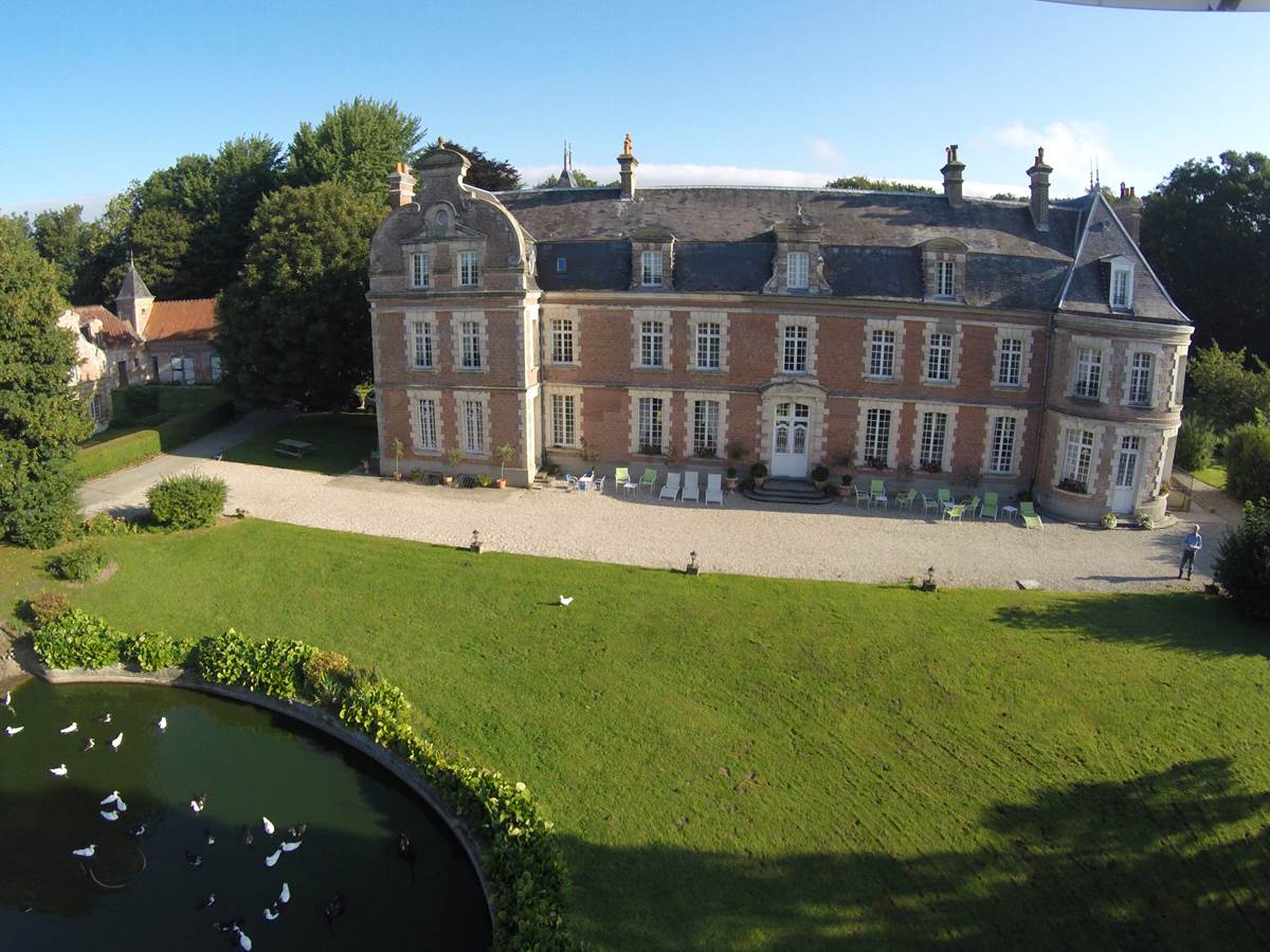 hotel-2h-paris-chateau-behen