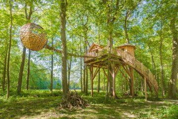 cabane-arbres-foret-hotel-une-heure-paris-insolite-Les-Cabanes-Grands-Chenes