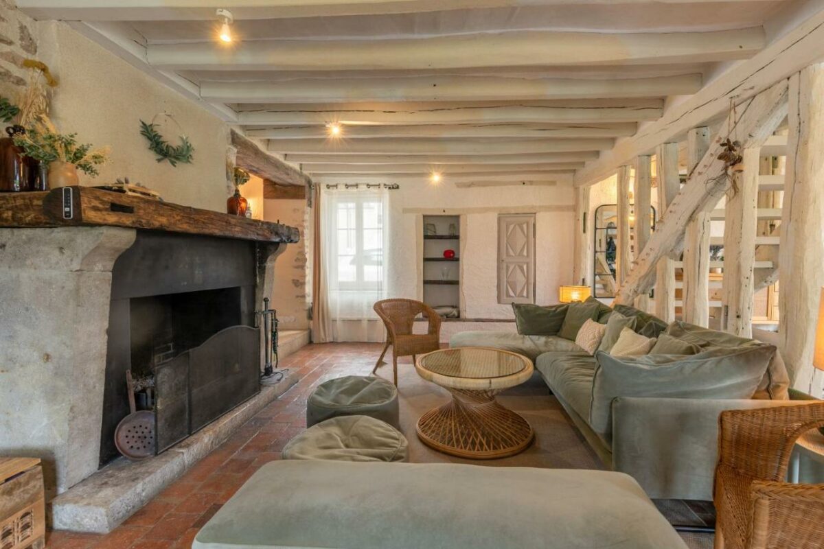 gite-location-maison-piscine-2h-paris-week-end