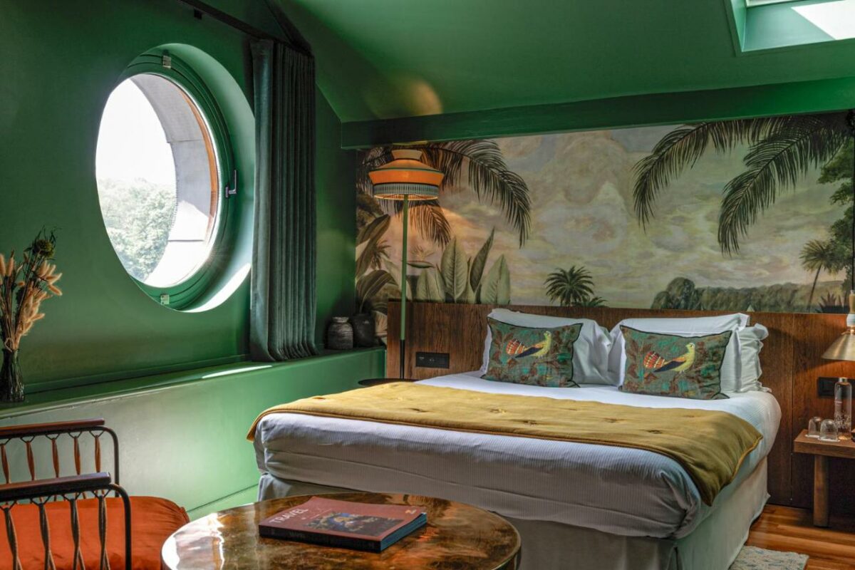 hotel-romantique-proche-paris-les-etangs-corot