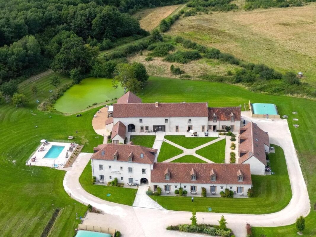 hotel-piscine-loire-prieure-boulogne
