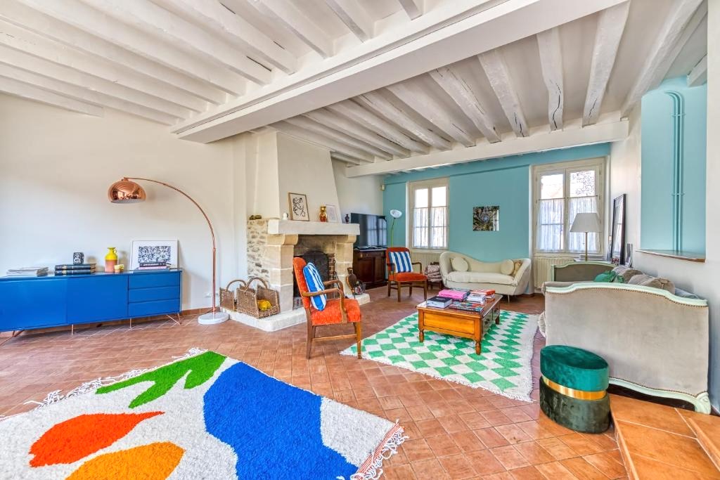 gite-piscine-proche-paris-maison