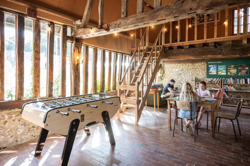 hotel-famille-deauville-kids-friendly-huttopia-calvados-enfants