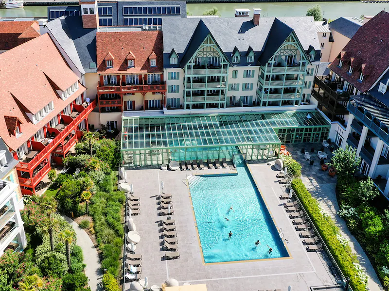 hotel-famille-deauville-pierre-vacances-enfant