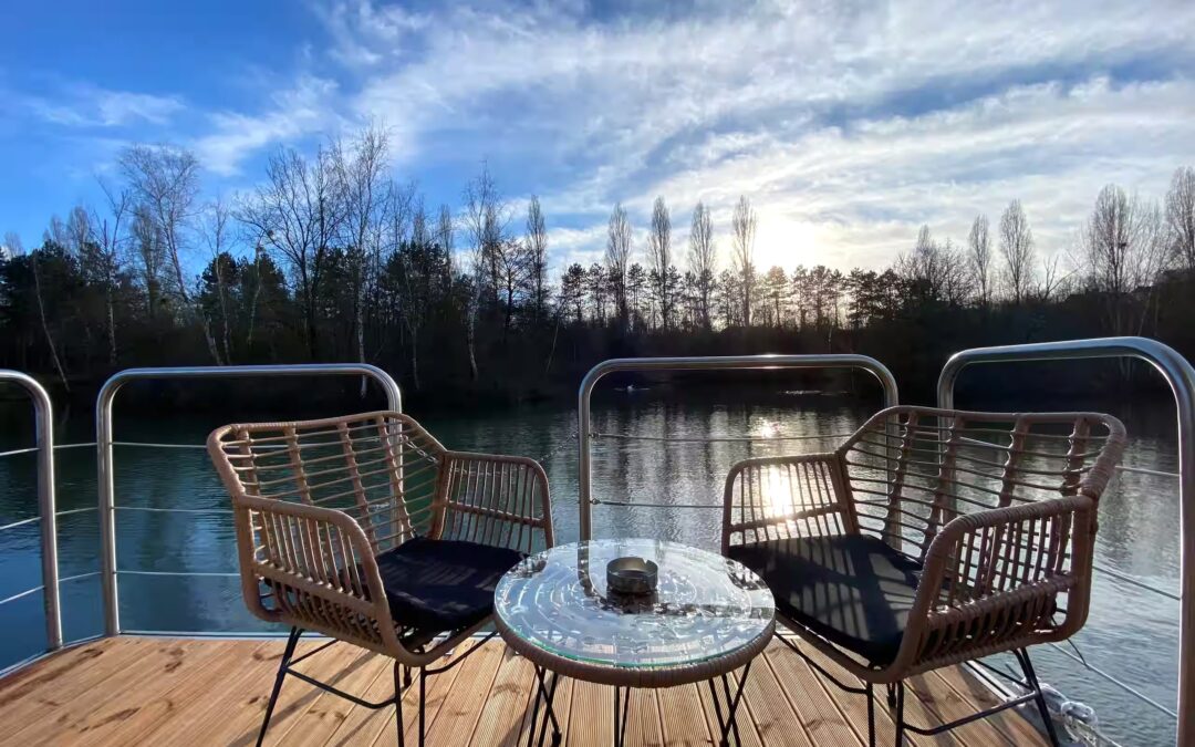 Hôtels-bateaux et Airbnb sur péniches autour de Paris